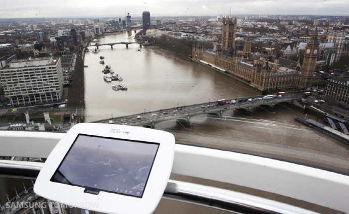 "Estamos encantados de poder ofrecer a los visitantes a Londres una experiencia interesante a través de esta alianza con Samsung Electronics patrocinador olímpico" <br /> - EDF Energy Londres Representante de ojos
