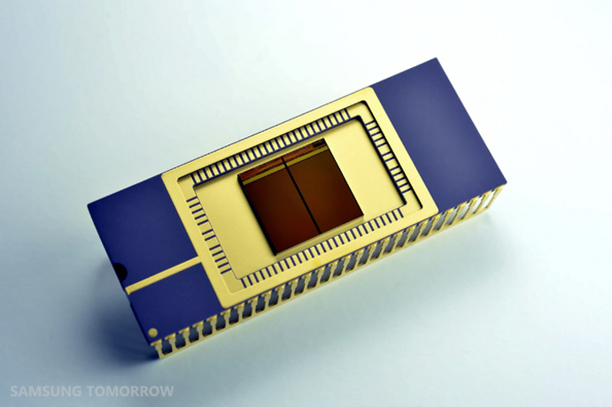 the industry’s first three-dimensional (3D) Vertical NAND (V-NAND) flash memory