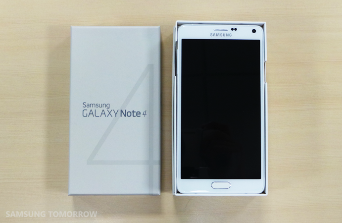 Unboxing the Galaxy Note 4_1